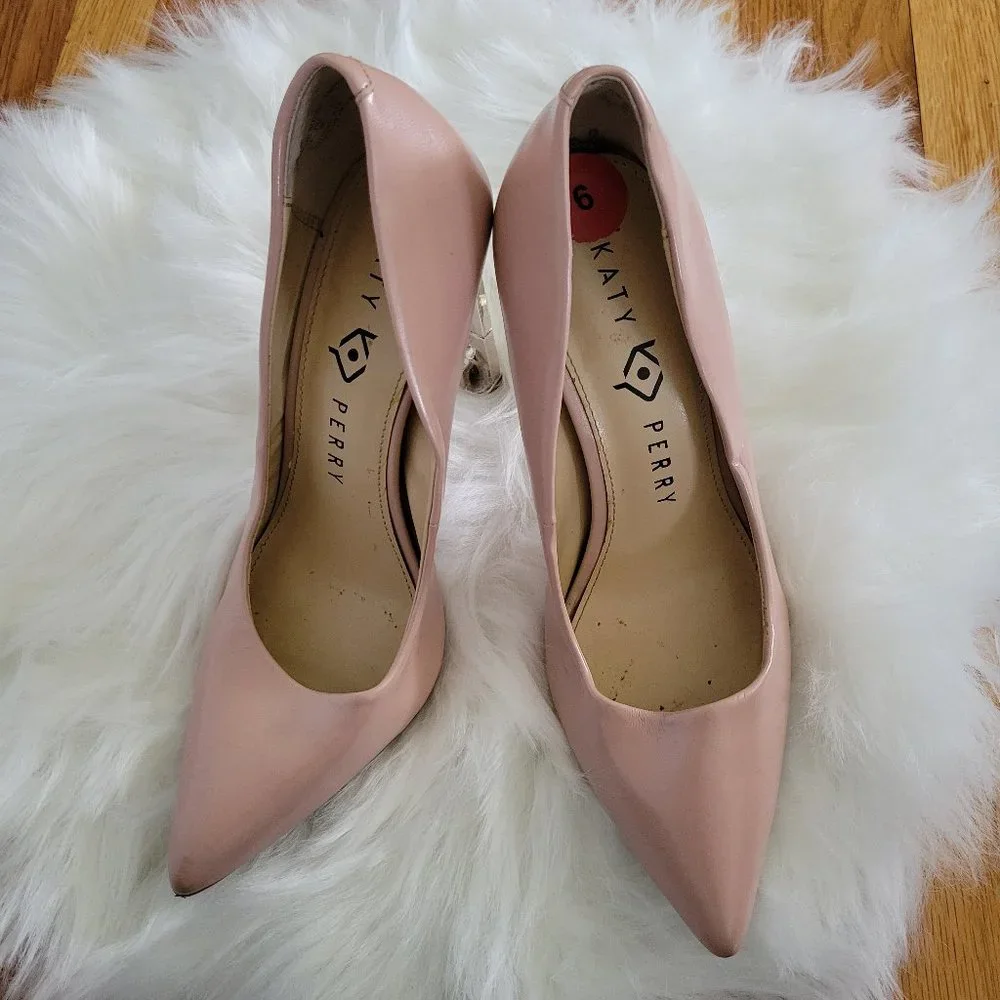 Katy Perry The Suzzie Chain Heel Pumps